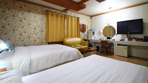 Cherbourg Hotel Cheonan Exterior foto